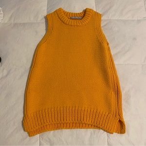 Zara Chunky Knit Sleeveless Sweater Vest
